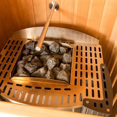 מלון Weingut Schreieck Vinotel & Gutshaus 4*