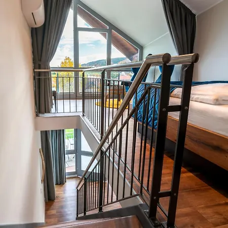 Weingut Schreieck Vinotel & Gutshaus Hotel 4*