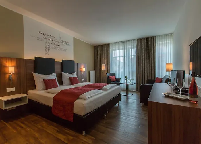 Weingut Schreieck Vinotel & Gutshaus Hotel 4*