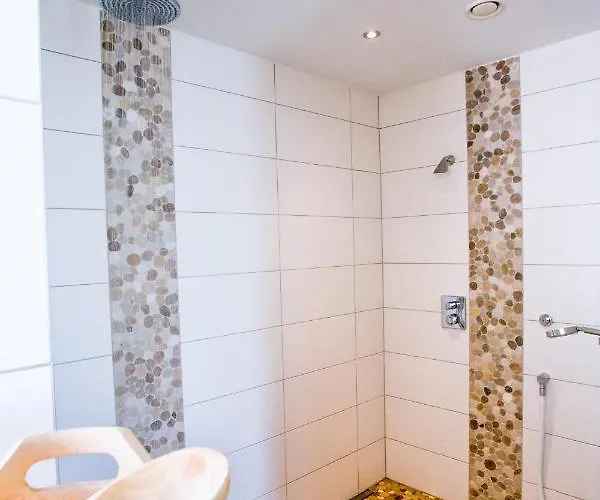 Weingut Schreieck Vinotel & Gutshaus Hotel 4*